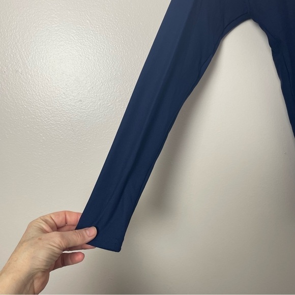 Under Armour Mock Turtleneck Long Sleeve Shirt  Size: Small - Picture 3 of 11